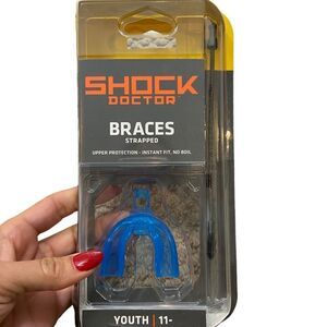 Brand New Shock‎ Doctor Strapped Braces Mouth Guard Size 11-